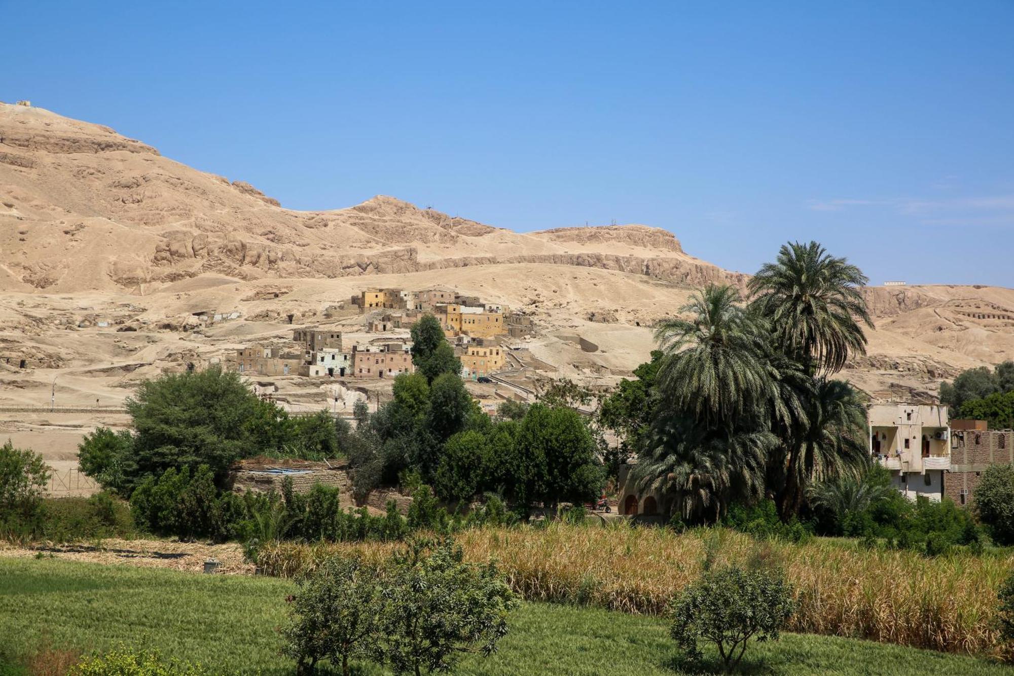 Sharqotel Luxor Exterior photo